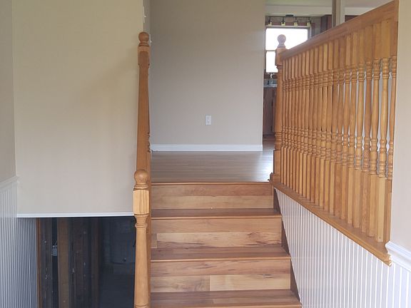 Front Entry Way
