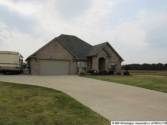 2nd image of 1228 River Wood Cir