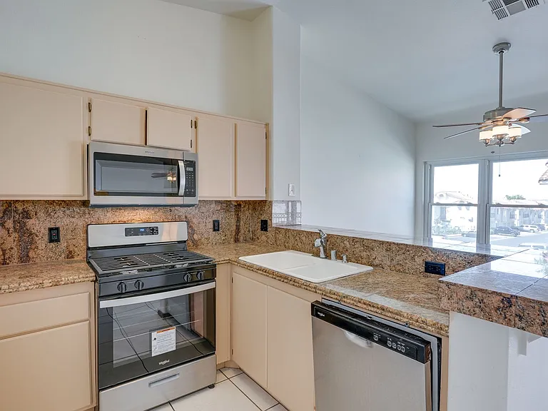 6201 E Lake Mead Blvd #278 — Photo 8