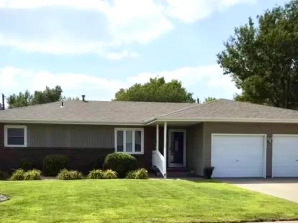 2221 Marjorie Dr, Hays, KS 67601
