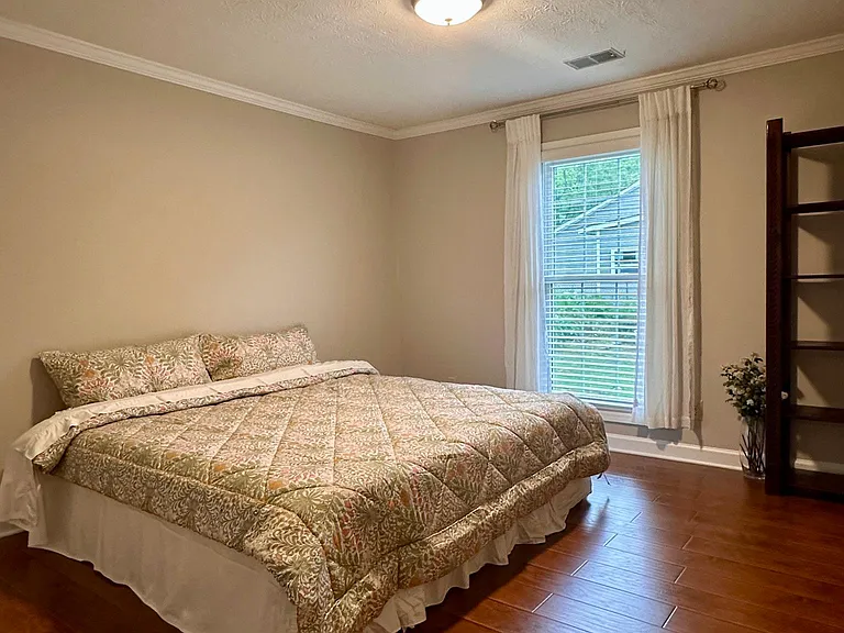 5814 Crooked Creek Rd — Photo 28