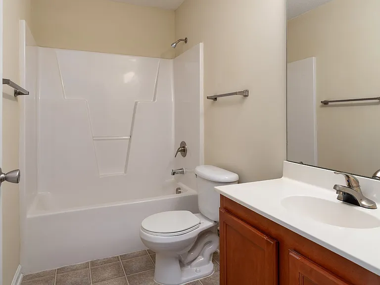 2276 N Fayetteville St — Photo 4