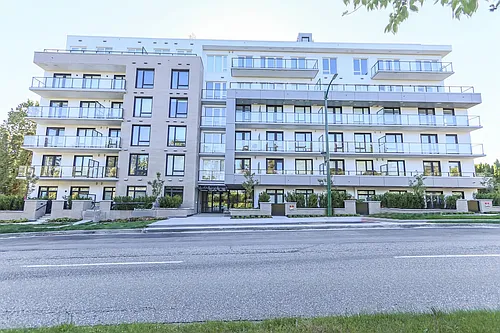 6859 Cambie St #307 Photo 1