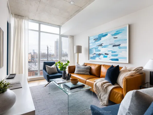 1190 Dundas St E #419, Toronto, ON M4M 0C5