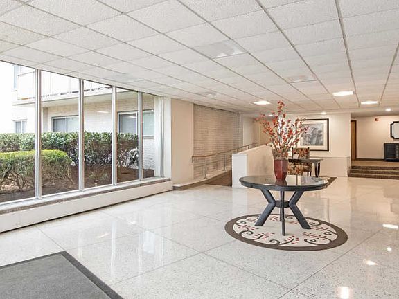 4th image of 7501 Democracy Blvd #B