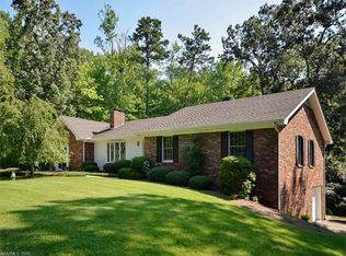 144 Ridge Rd, Candler, NC 28715