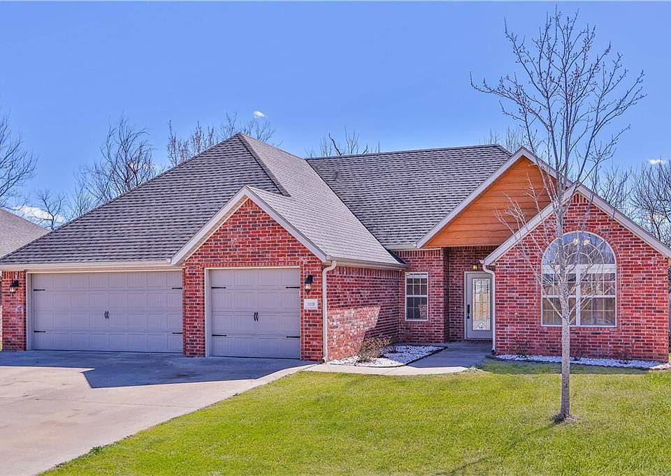 1st image of 11119 Rosebay Ln