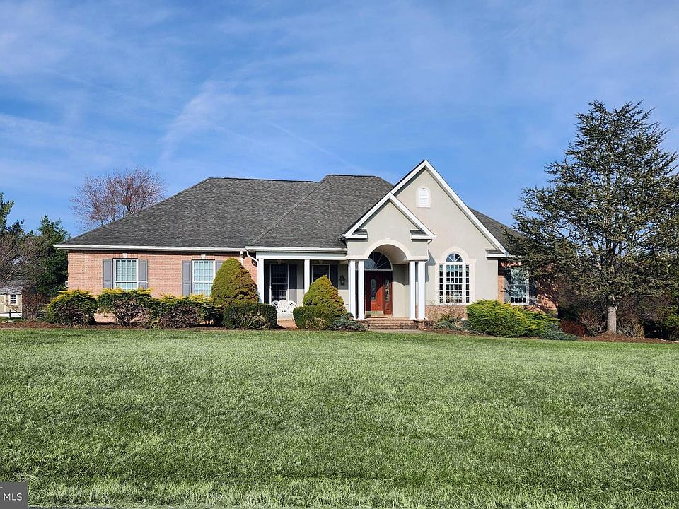 1st image of 400 Beall Ave