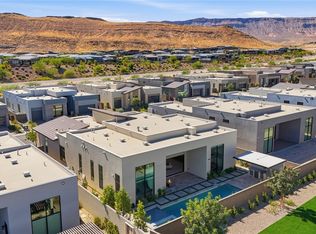 10794 Agate Cliffs Ave, Las Vegas, NV 89135