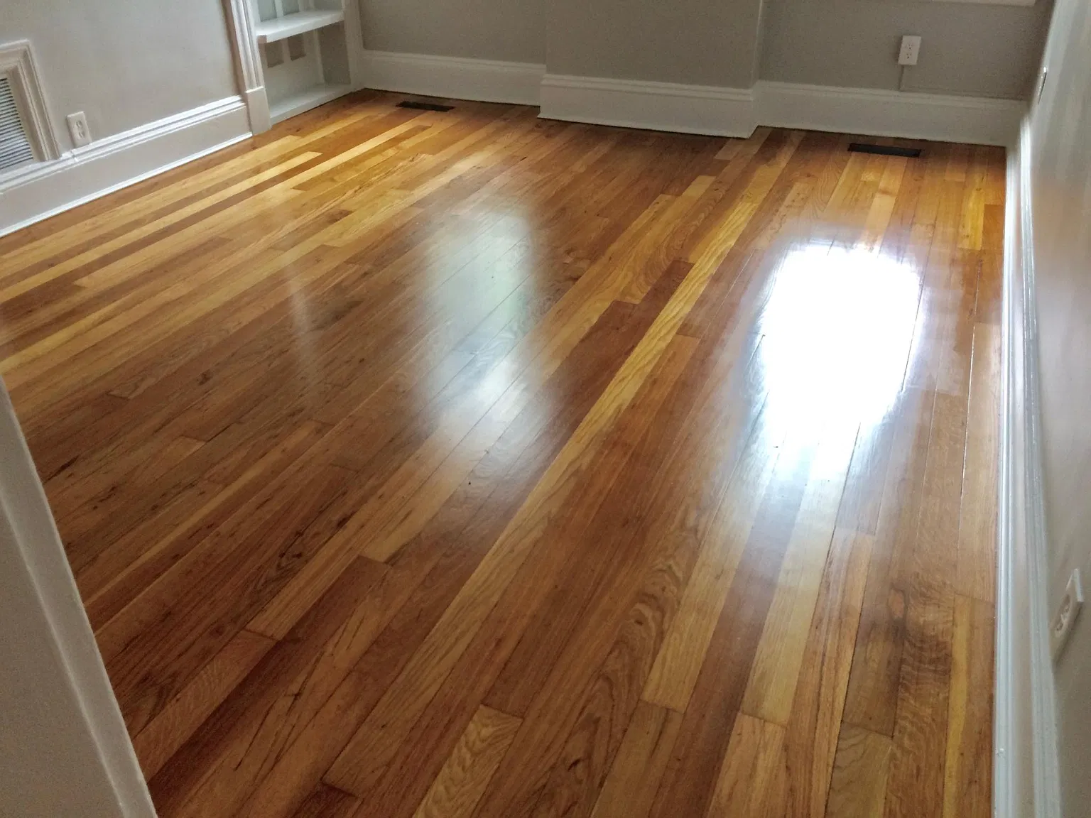 1 bed, 900 sqft, $1,700 — Photo 2