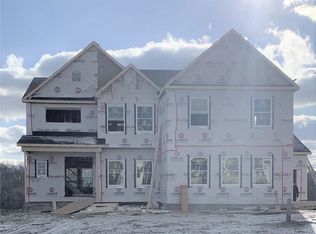 117 Pearce Rd, Mars, PA 16046