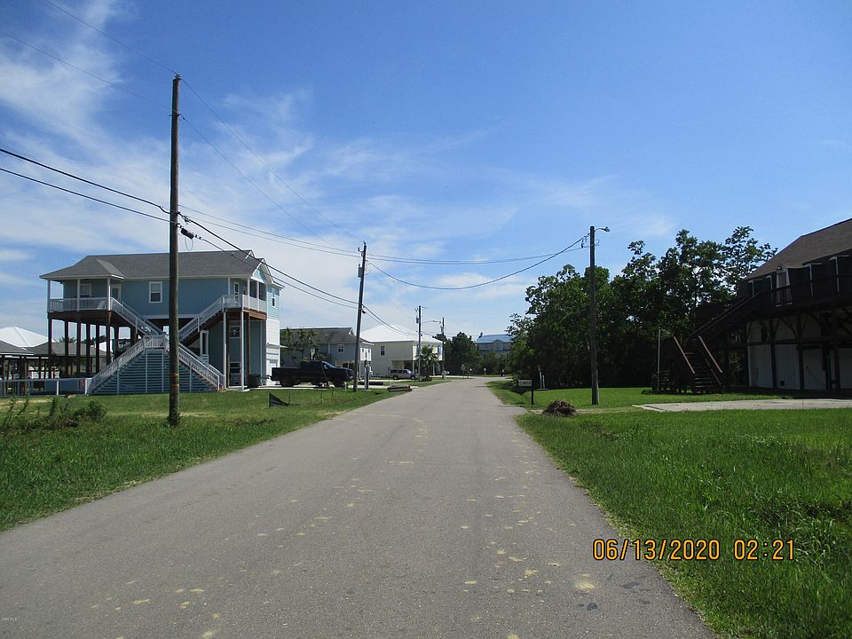 2nd image of 0 Victoria St