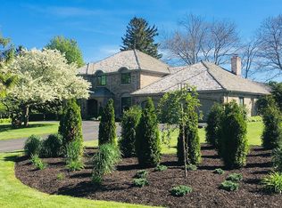 5240 Wind Point Rd, Racine, WI 53402