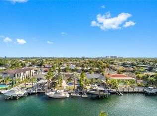 2350 NE 135th St APT 808, North Miami, FL 33181