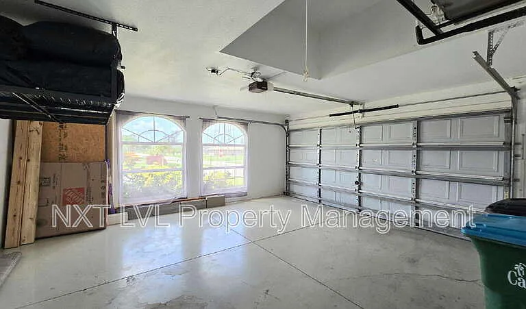 837 SE 3rd Ter — Photo 32