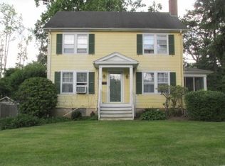 69 E Lewis St, Basking Ridge, NJ 07920
