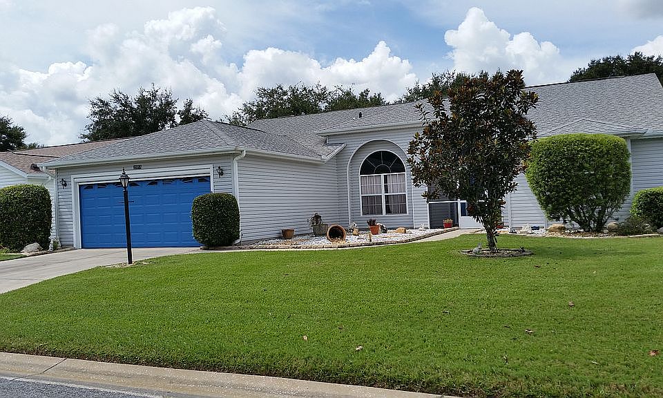 1st image of 25053 Riverwalk Dr
