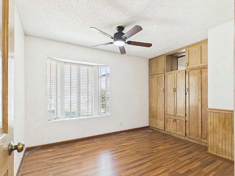 4533 W Brown St — Photo 20