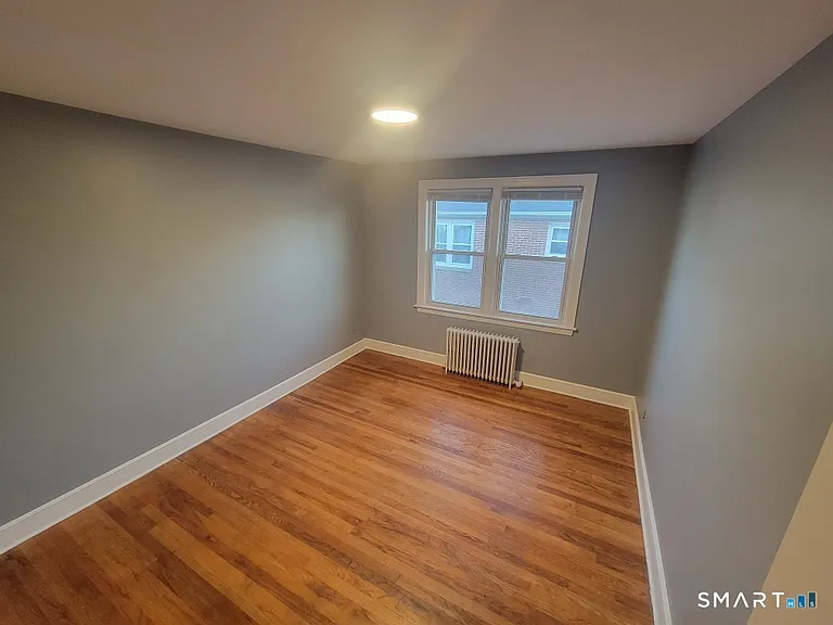 307 Hill St — Photo 7