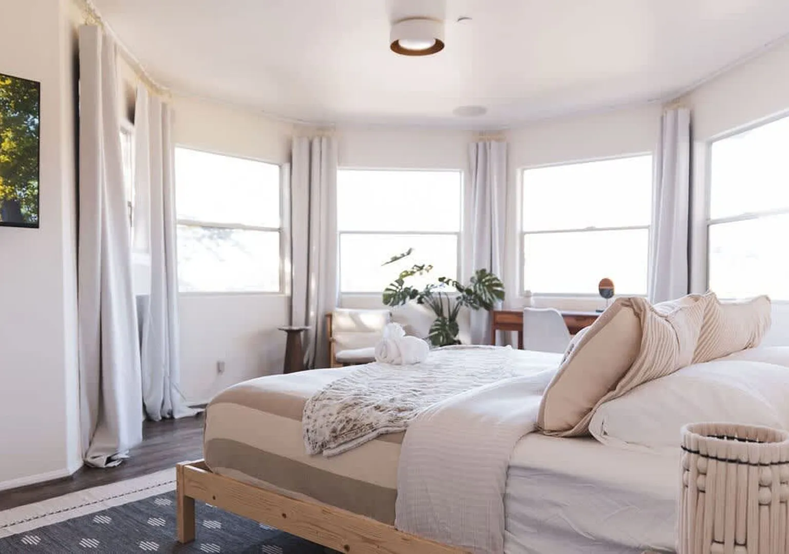 Mt. Washington Retreat w/ Sweeping City Views & Patio — Photo 4
