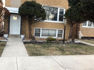 10611 S Prairie Ave, Chicago, IL 60628