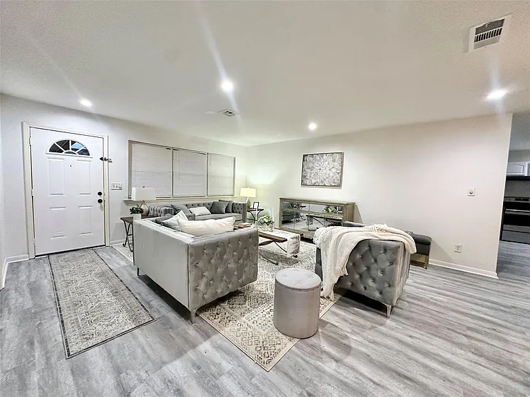 5346 Windswept Ln — Photo 6