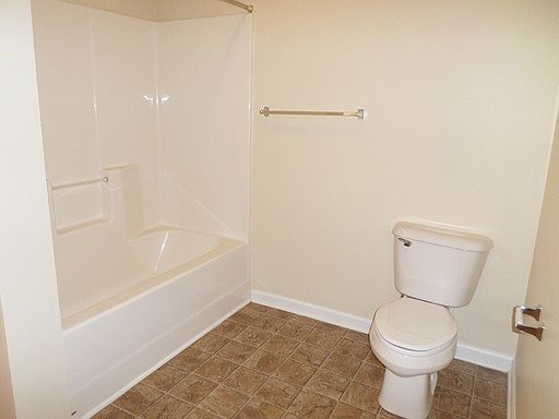 5th image of 100 Pinnacle Ct APT 503