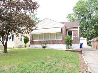 1740 E Moore St, Decatur, IL 62521