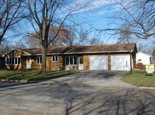 621 Bell Ct, Algona, IA 50511