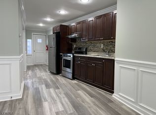 216 W Main St APT 3, Somerville, NJ 08876