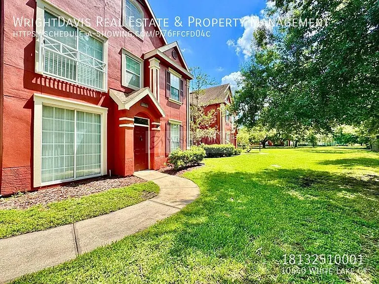 10440 White Lake Ct — Photo 2