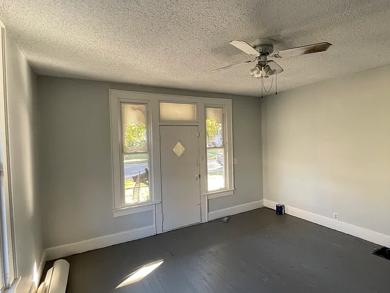 710 Jackson Ave — Photo 8