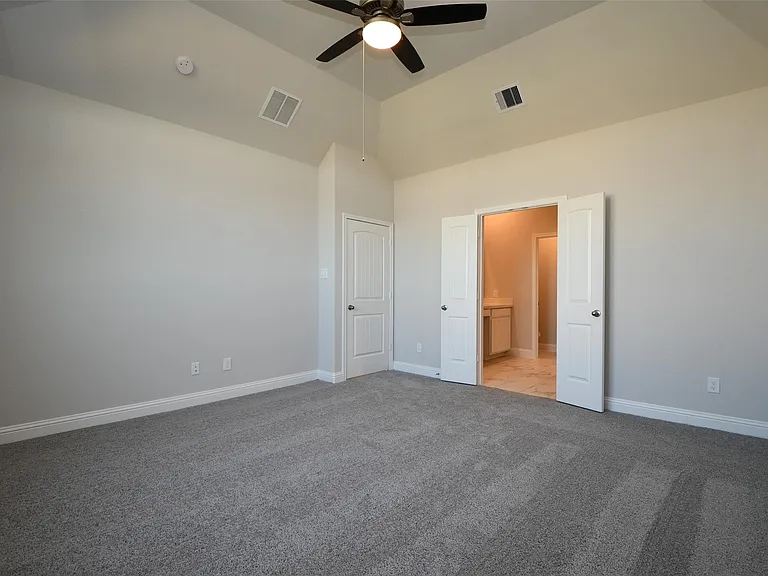 19718 Dwight Eisenhower Dr — Photo 21