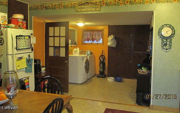 3rd image of 423 4th St