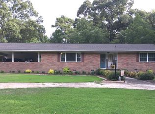 660 Lakewood Dr NE, Brookhaven, MS 39601