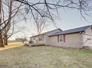 668 Orchard Heights Dr, Spencer, IN 47460