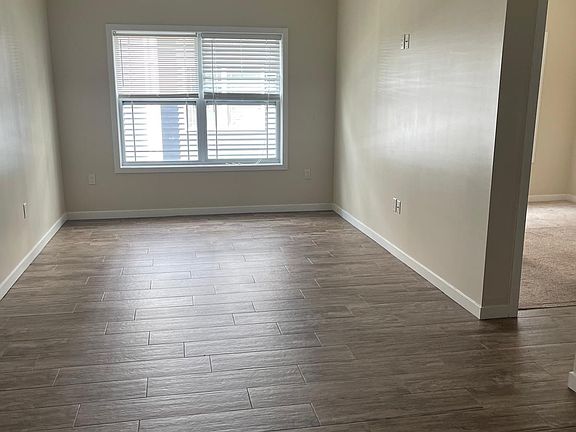 4th image of 125 Westfield Ave APT 204