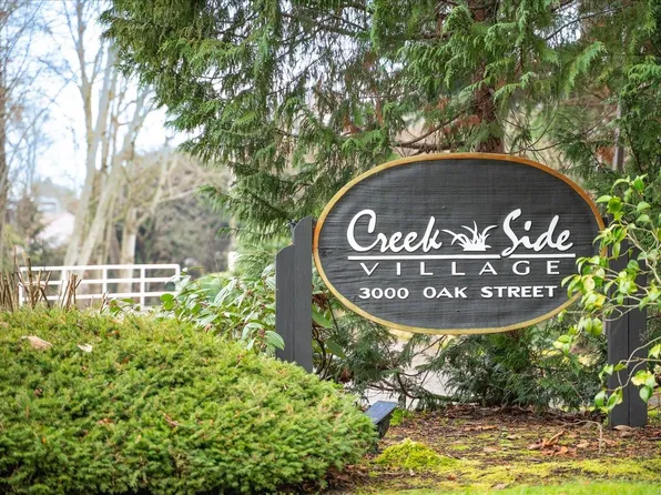 3000 Oak St #301B, North Cowichan, BC V0R 1K1