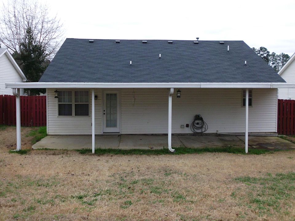 1st image of 512 Wendover Way