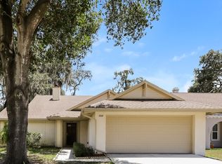 2032 Shadow Pine Dr, Brandon, FL 33511