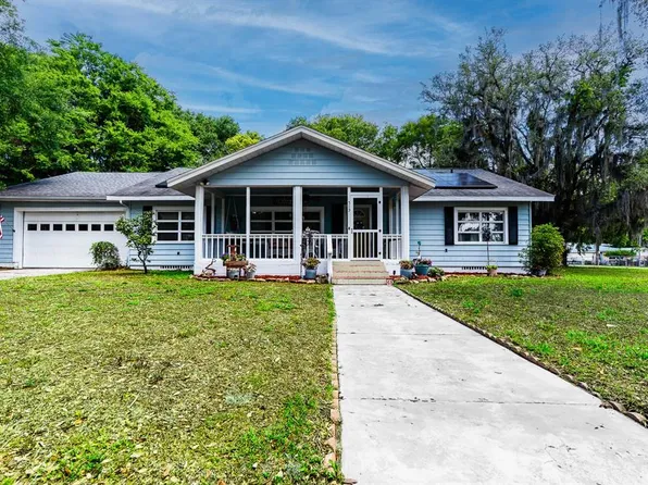 513 Barwick St, Wildwood, FL 34785