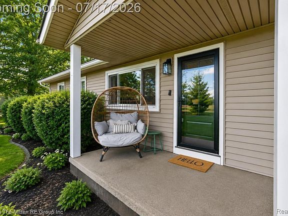 2nd image of 48188 Harris Rd