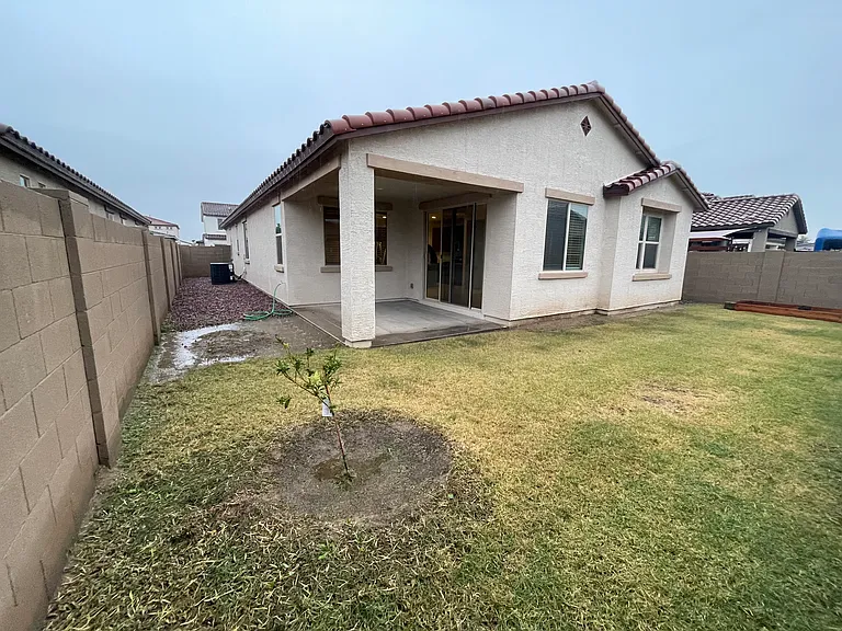 20864 E Swan Dr — Photo 36