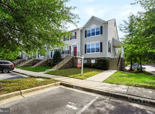 8635 Willow Leaf Ln, Odenton, MD 21113