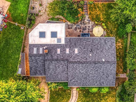 2nd image of 4305 San Carlos Dr