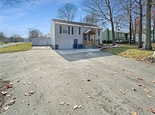 156 Shenango Rd, New Castle, PA 16105