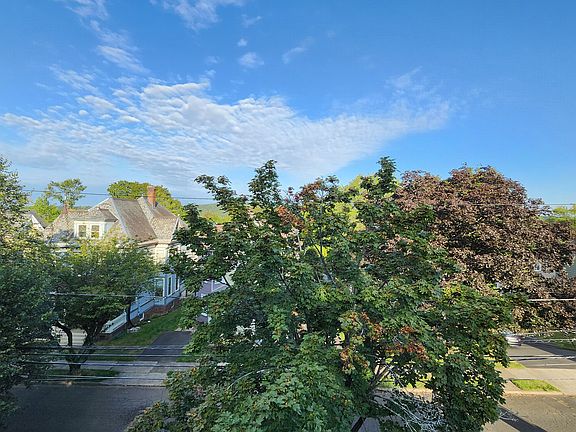 4th image of 43 N Whittlesey Ave #3