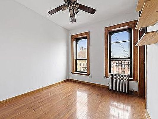 5th image of 400 E 118th St #9