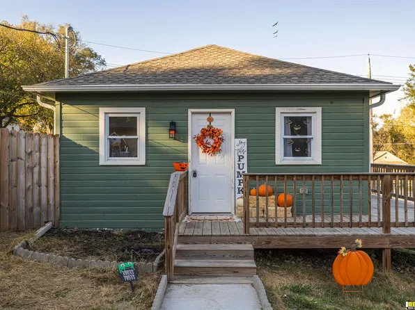 615 N 12th St, Nebraska City, NE 68410