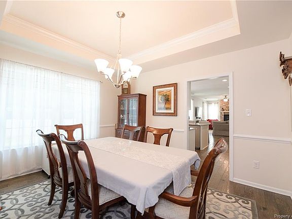 4th image of 2608 Brownstone Cir
